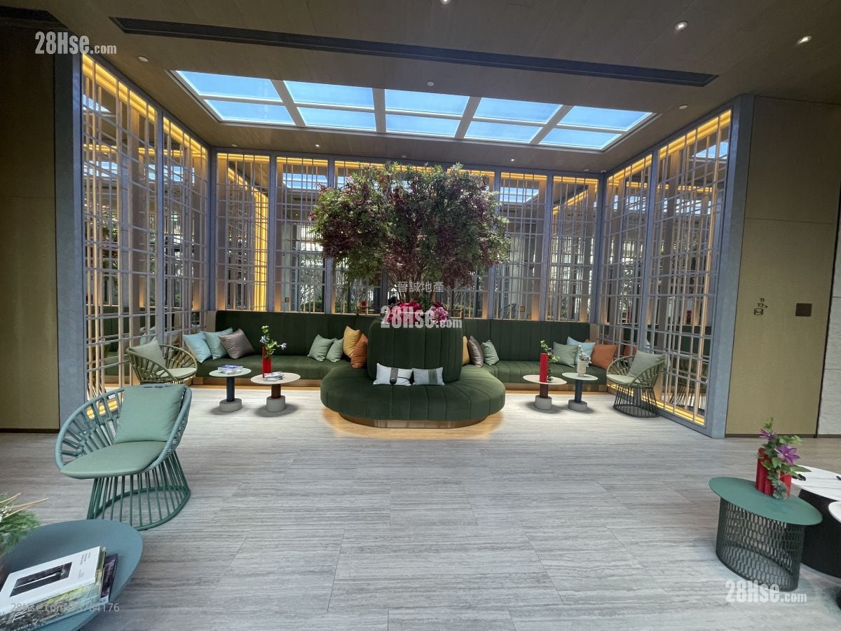 OMA OMA 售盘 4 房 , 3 浴室 1,019 平方尺