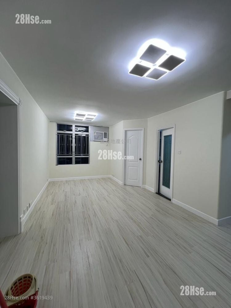 曉麗苑 售盤 3 房 , 1 浴室 604 平方呎