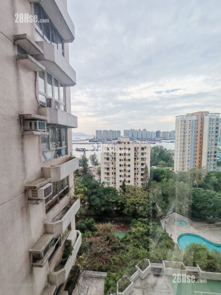 Dragon Inn Court Sell 3 Bedrooms , 2 Bathrooms 692 ft²