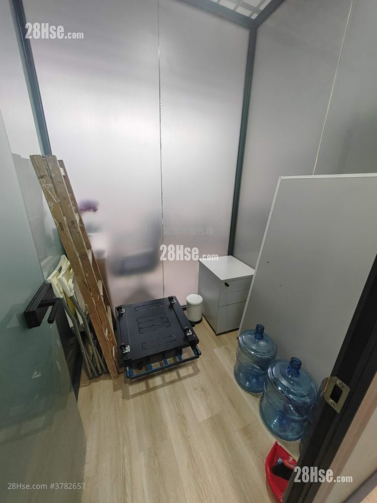 万泰利广场 租盘