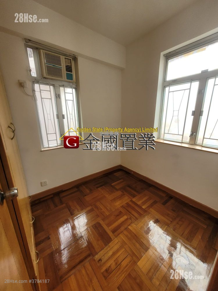 Wah Sun Building Rental 2 Bedrooms , 1 Bathroom 318 ft²