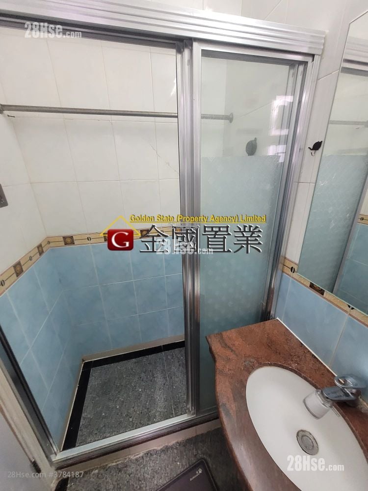 Wah Sun Building Rental 2 Bedrooms , 1 Bathroom 318 ft²