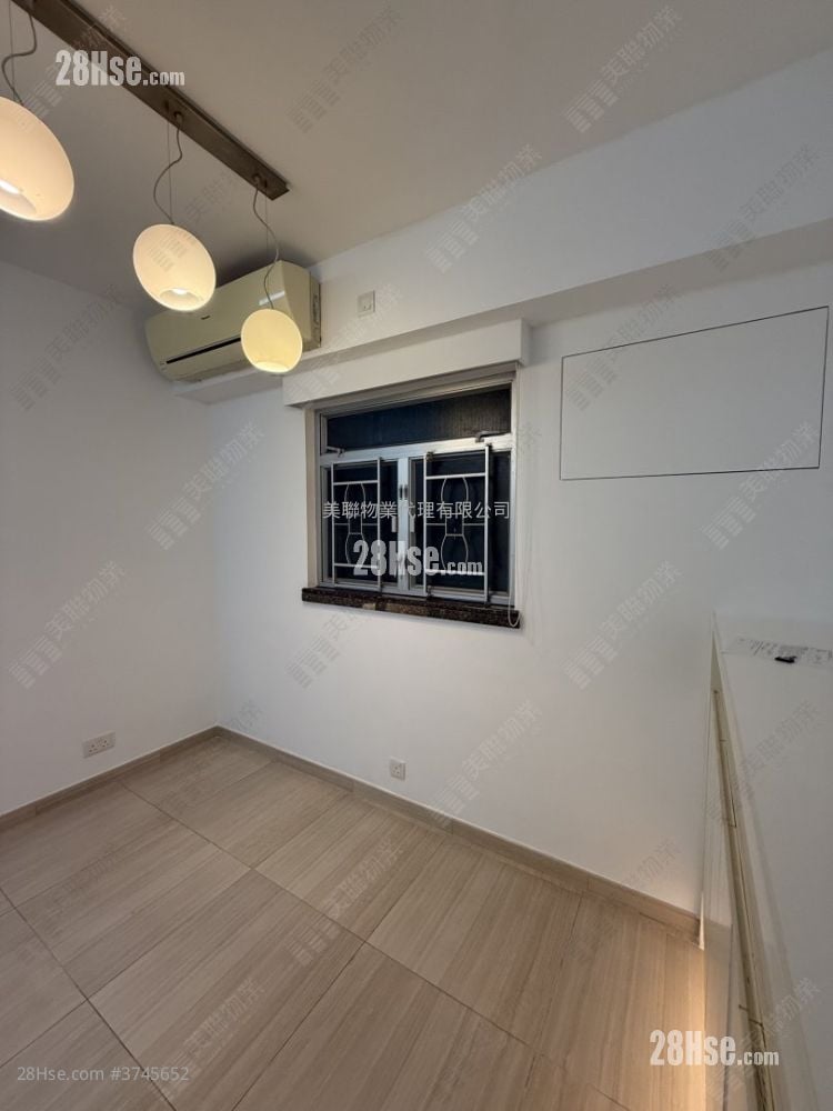 The Metro City Sell 3 Bedrooms 701 ft²