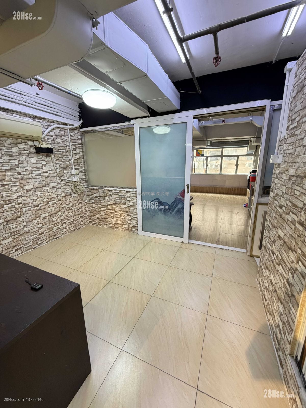 亿利工业中心 租盘