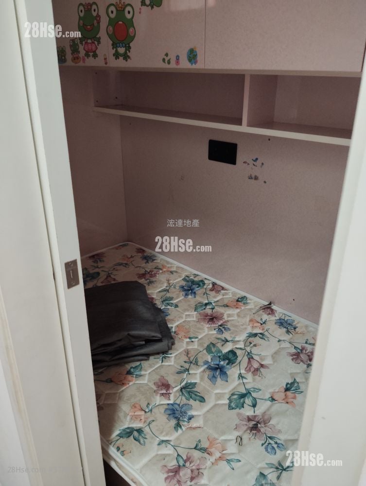 永隆大厦 租盘 2 房 , 1 浴室 220 平方尺