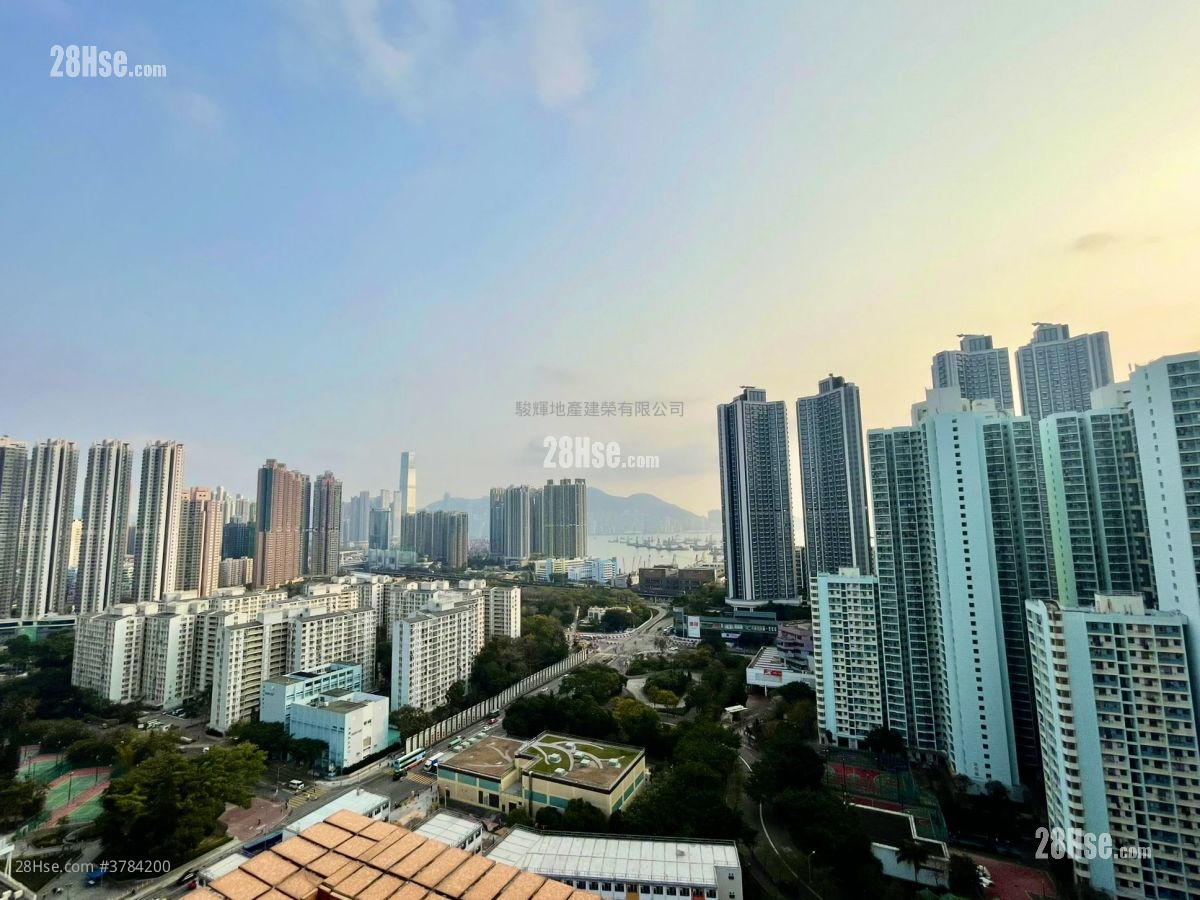 The Prominence Sell 1 Bedroom , 1 Bathroom 335 ft²