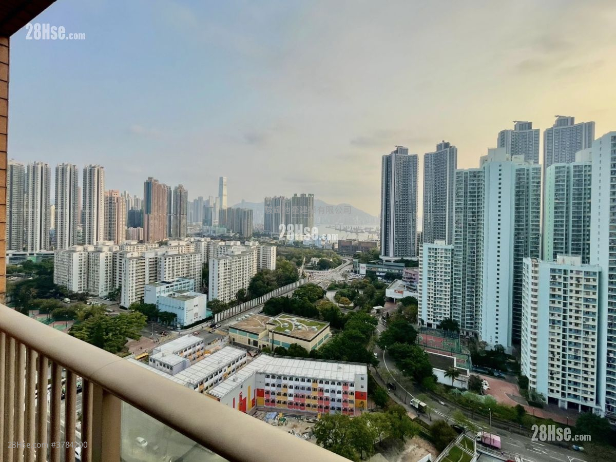 The Prominence Sell 1 Bedroom , 1 Bathroom 335 ft²