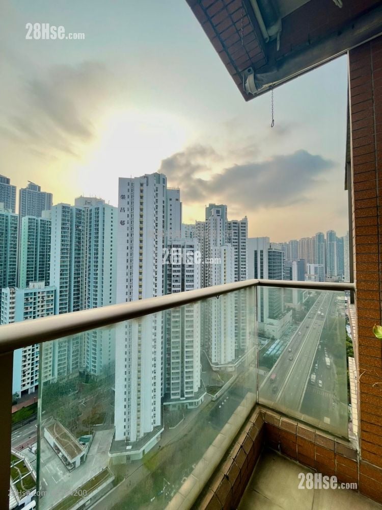 The Prominence Sell 1 Bedroom , 1 Bathroom 335 ft²