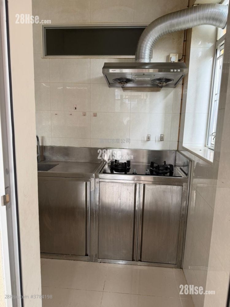 村屋 租盘 1 浴室 600 平方尺