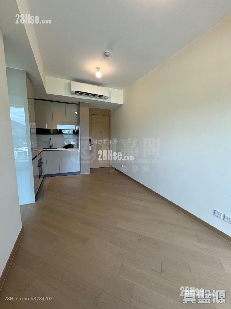 Grand Mayfair  Sell 444 ft²