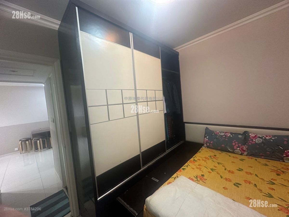 东堤湾畔 售盘 2 房 590 平方尺