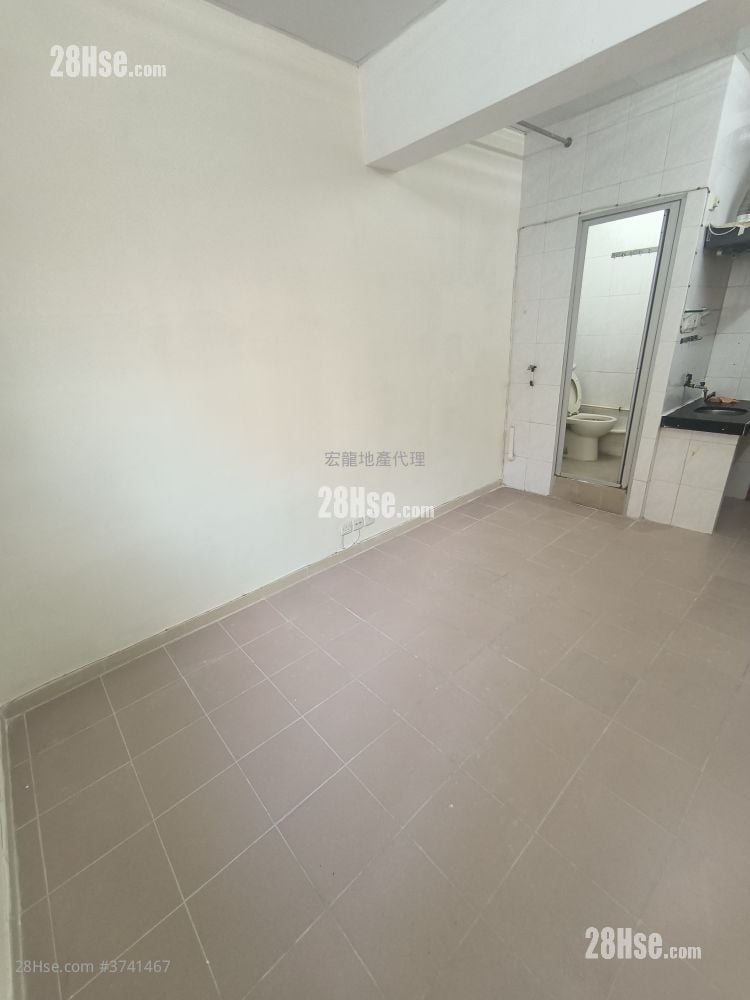 崇齡街 Rental Studio , 1 Bathroom 145 ft²