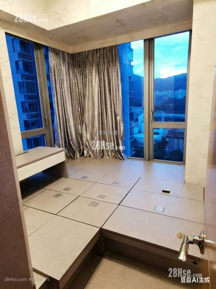 溱岸8号 售盘 3 房 , 3 浴室 826 平方尺