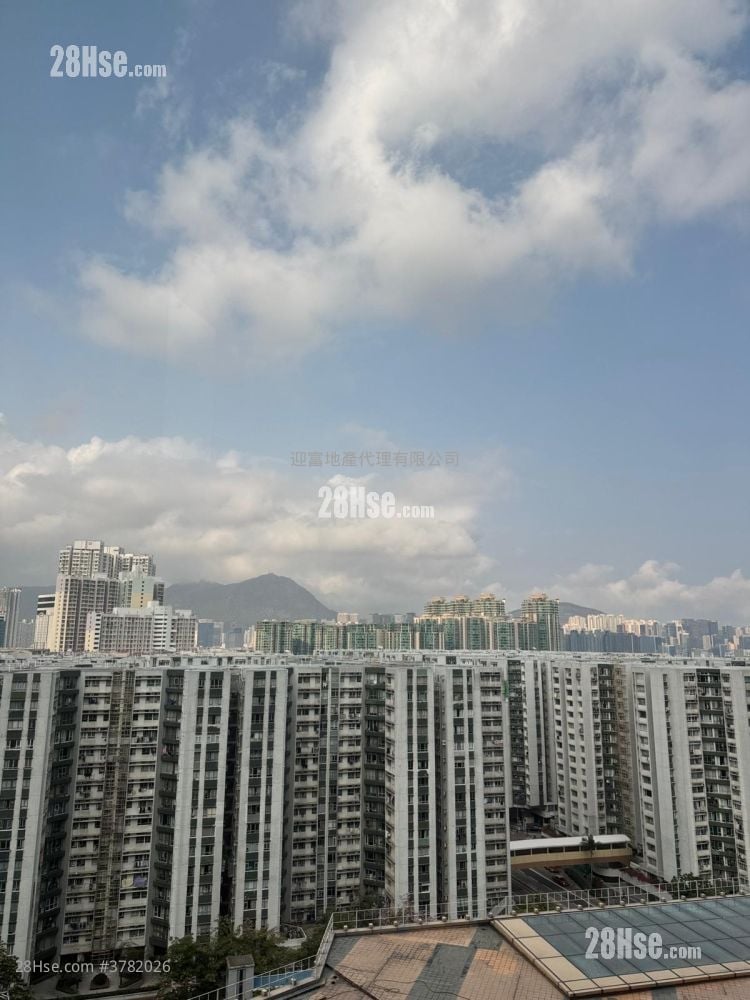 Harbour Place Sell 3 Bedrooms , 1 Bathroom 593 ft²