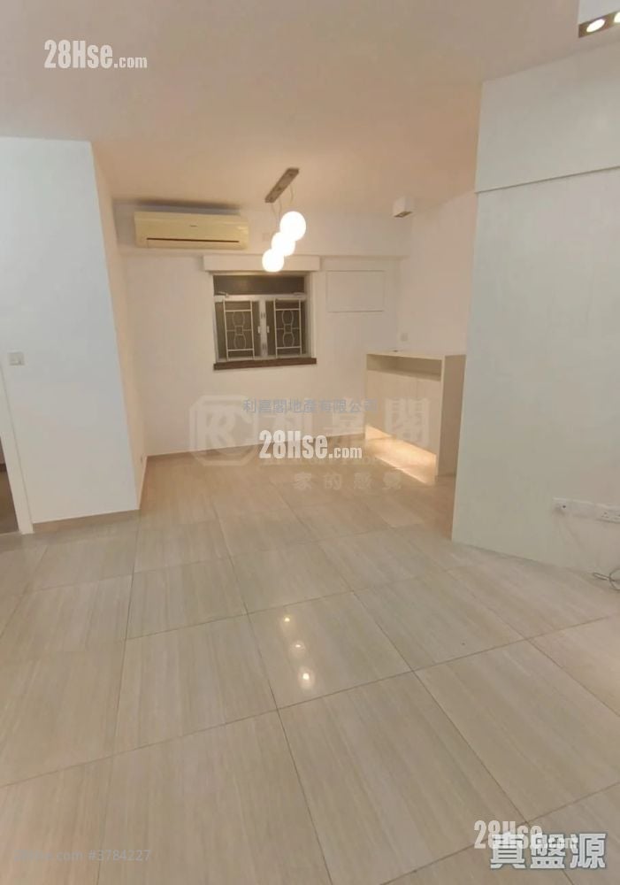 新都城 售盘 3 房 , 2 浴室 701 平方尺