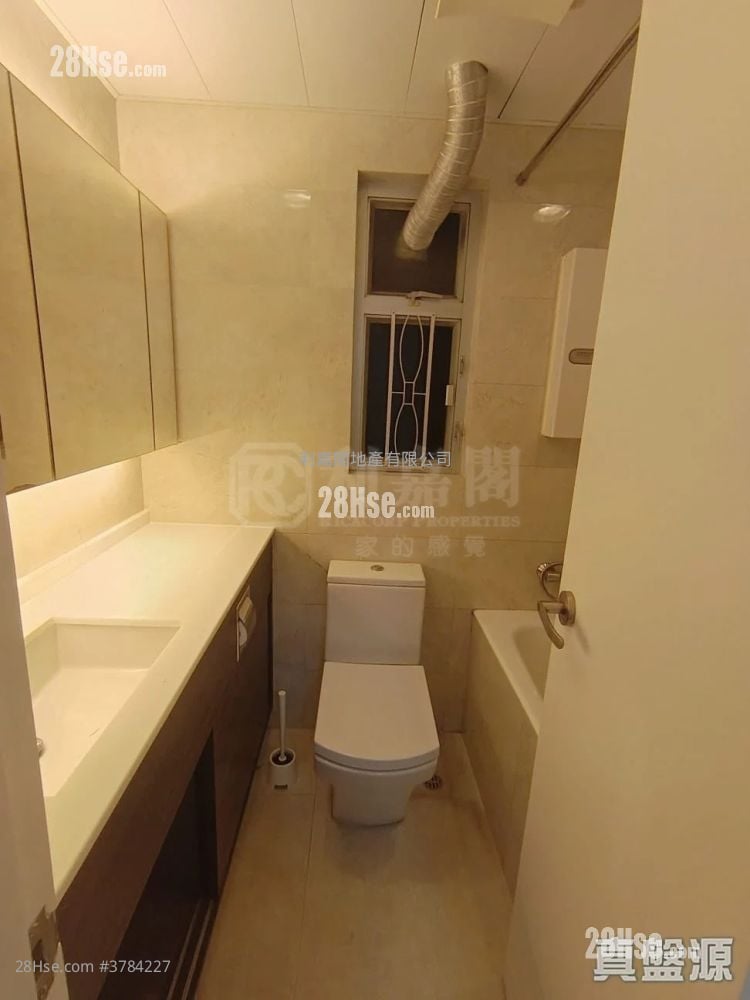 新都城 售盘 3 房 , 2 浴室 701 平方尺