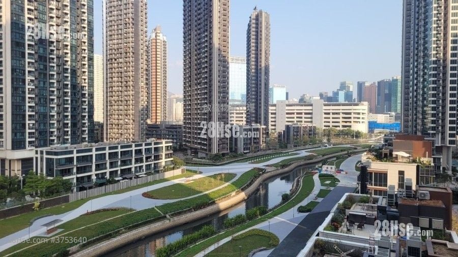 Upper River Bank Sell 4 Bedrooms , 2 Bathrooms 1,072 ft²