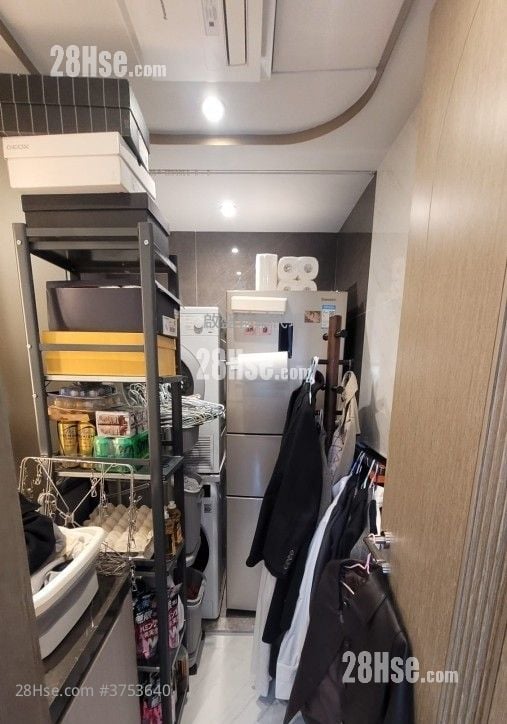 Upper River Bank Sell 4 Bedrooms , 2 Bathrooms 1,072 ft²