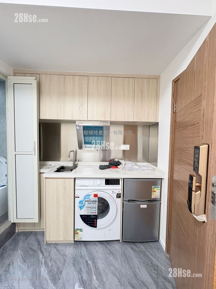 Yu Hing Building Rental 1 Bedroom , 1 Bathroom 140 ft²