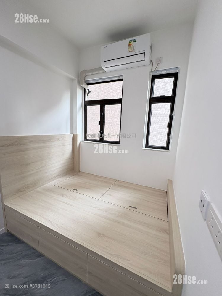 Yu Hing Building Rental 1 Bedroom , 1 Bathroom 140 ft²