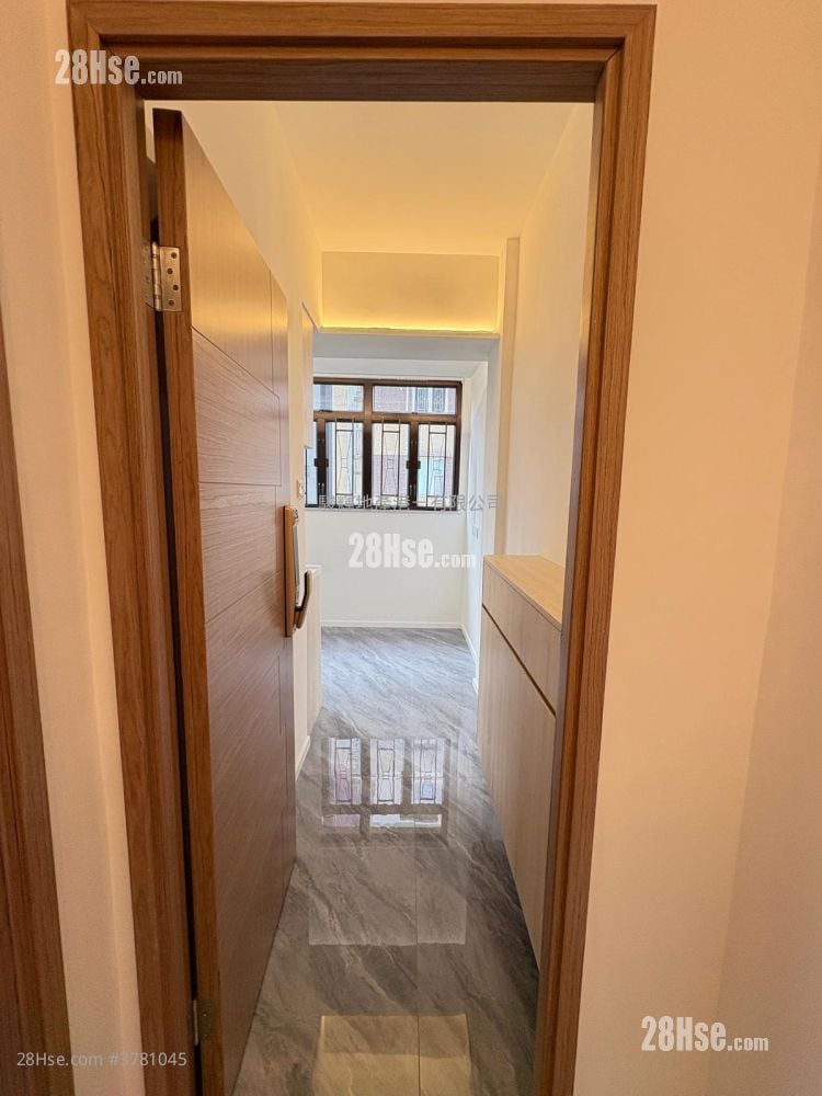 Yu Hing Building Rental 1 Bedroom , 1 Bathroom 140 ft²