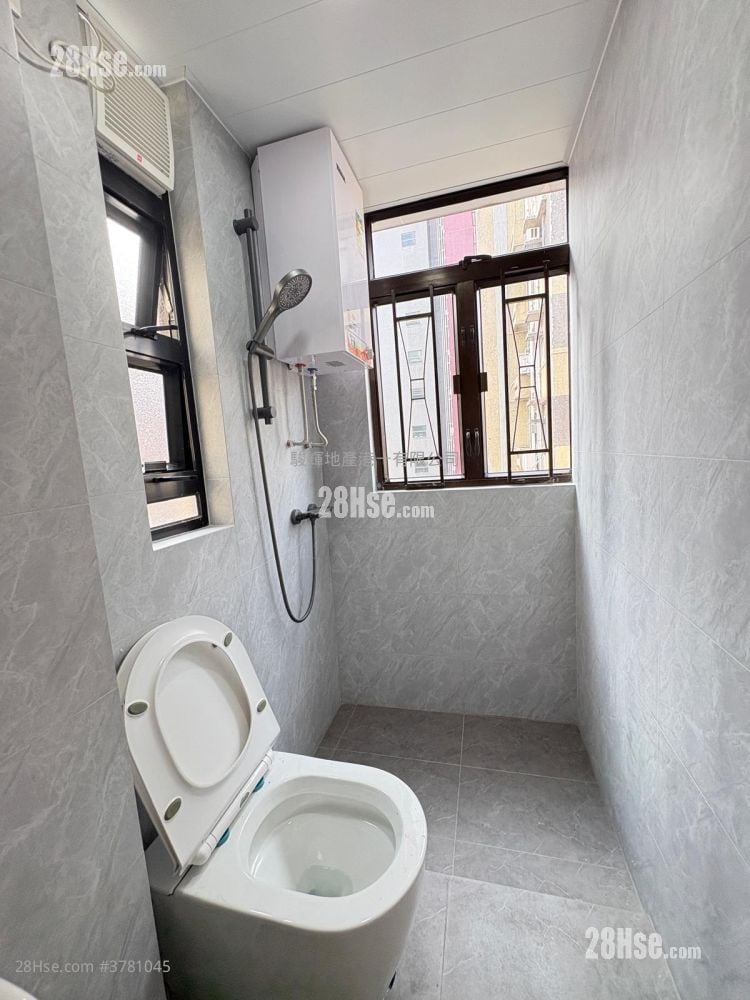 Yu Hing Building Rental 1 Bedroom , 1 Bathroom 140 ft²