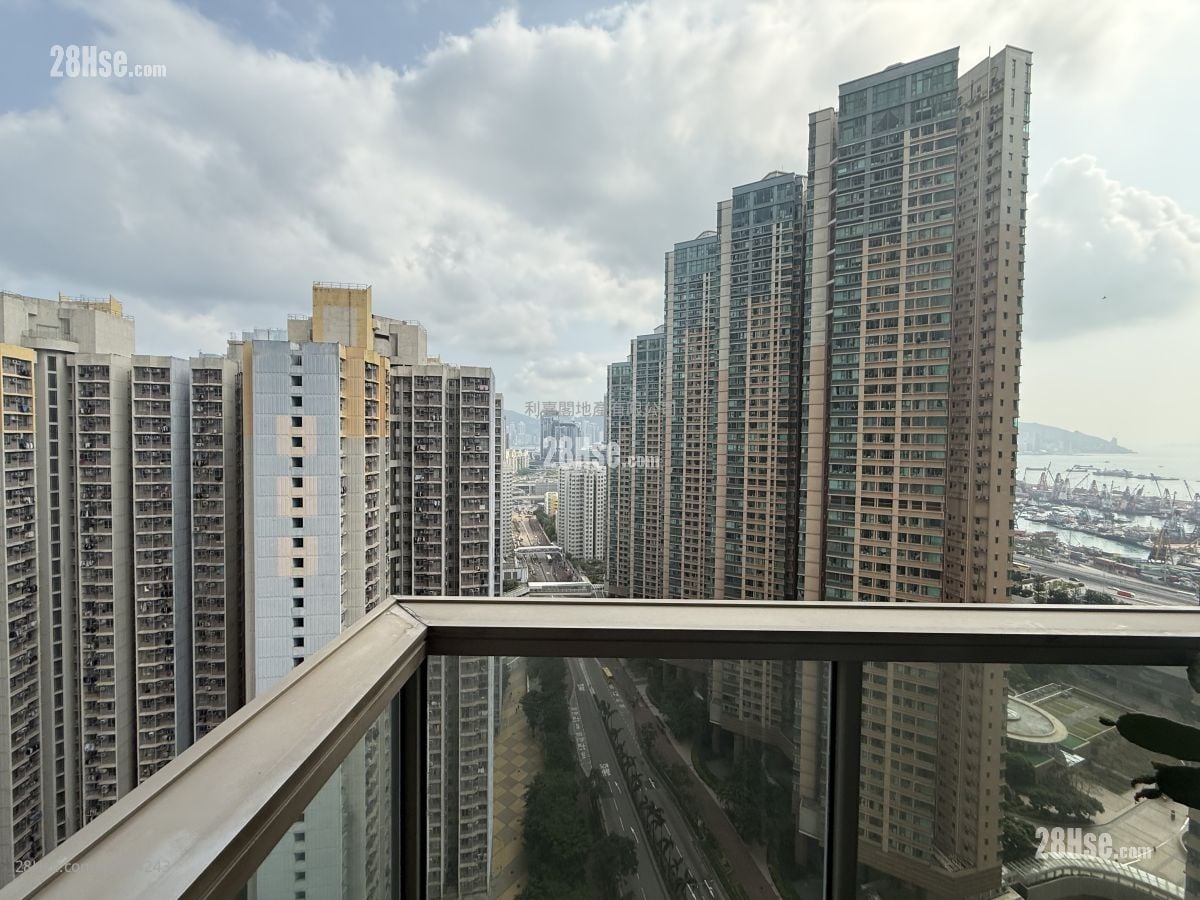 The Hermitage Rental 3 Bedrooms , 2 Bathrooms 759 ft²