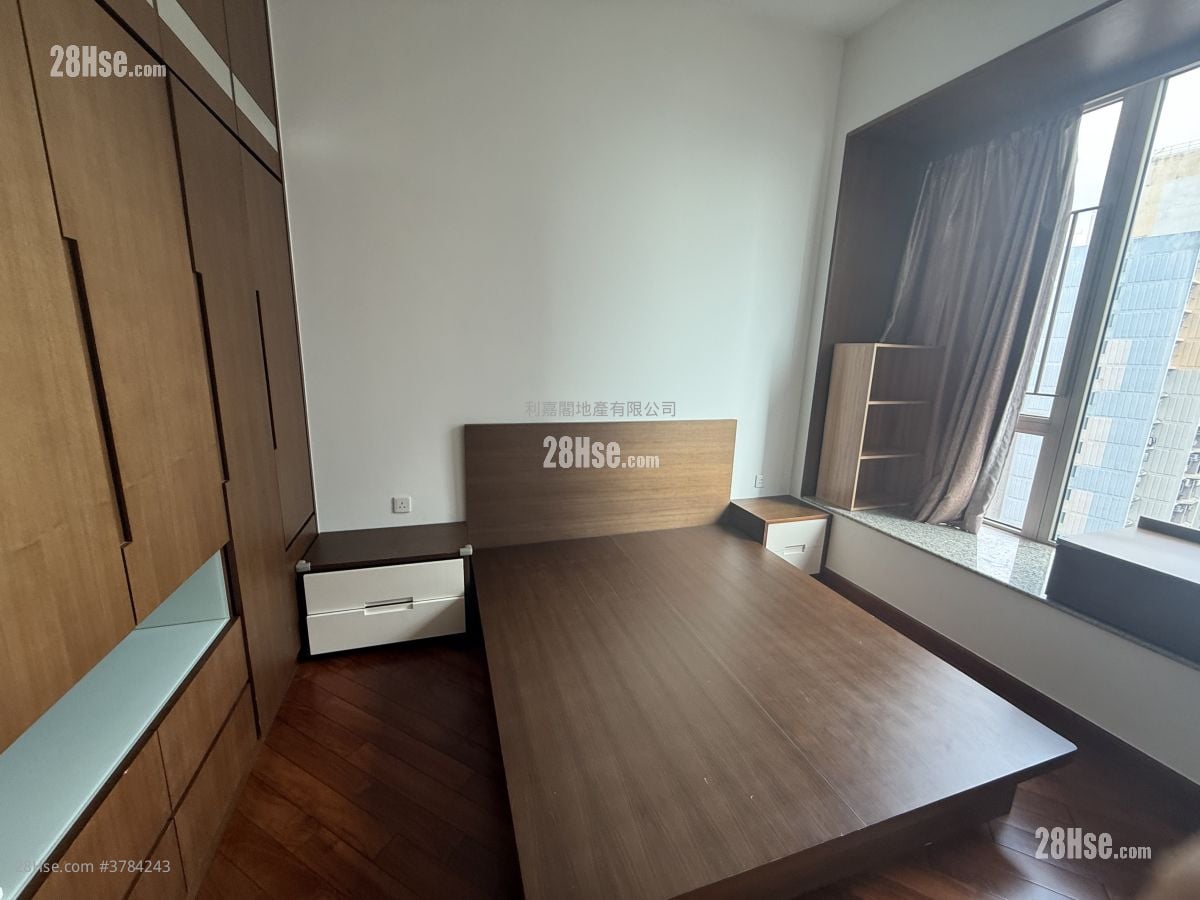 The Hermitage Rental 3 Bedrooms , 2 Bathrooms 759 ft²