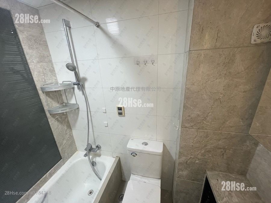 环宇海湾 售盘 2 房 , 1 浴室 498 平方尺