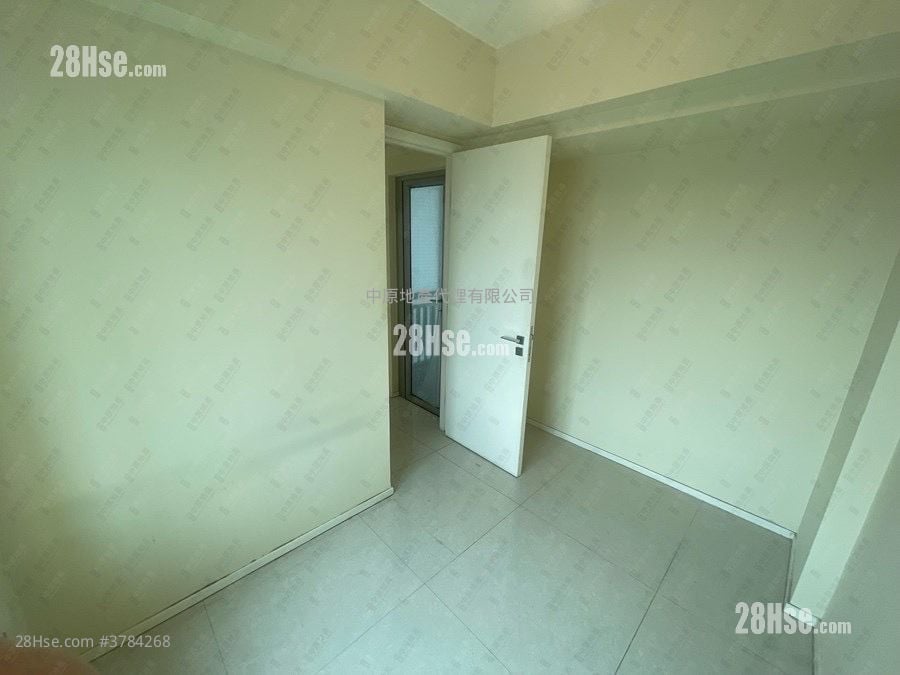 环宇海湾 售盘 2 房 , 1 浴室 498 平方尺