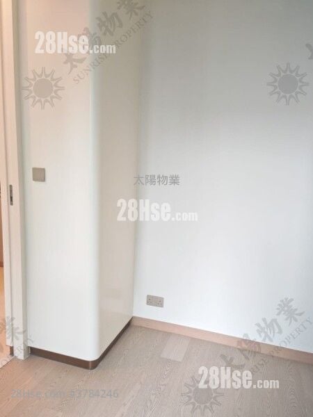 Baker Circle Euston Rental 222 ft²