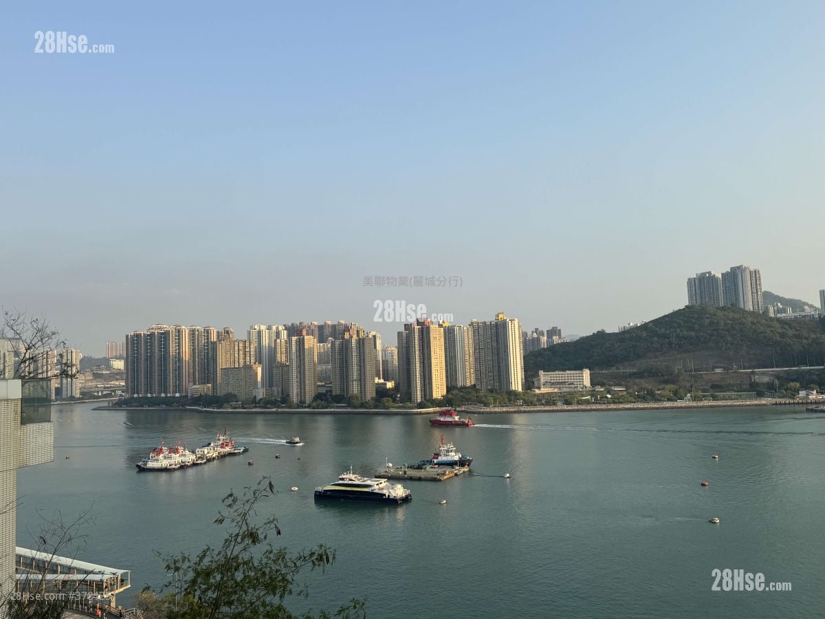 翠景台 售盘 3 房 704 平方尺