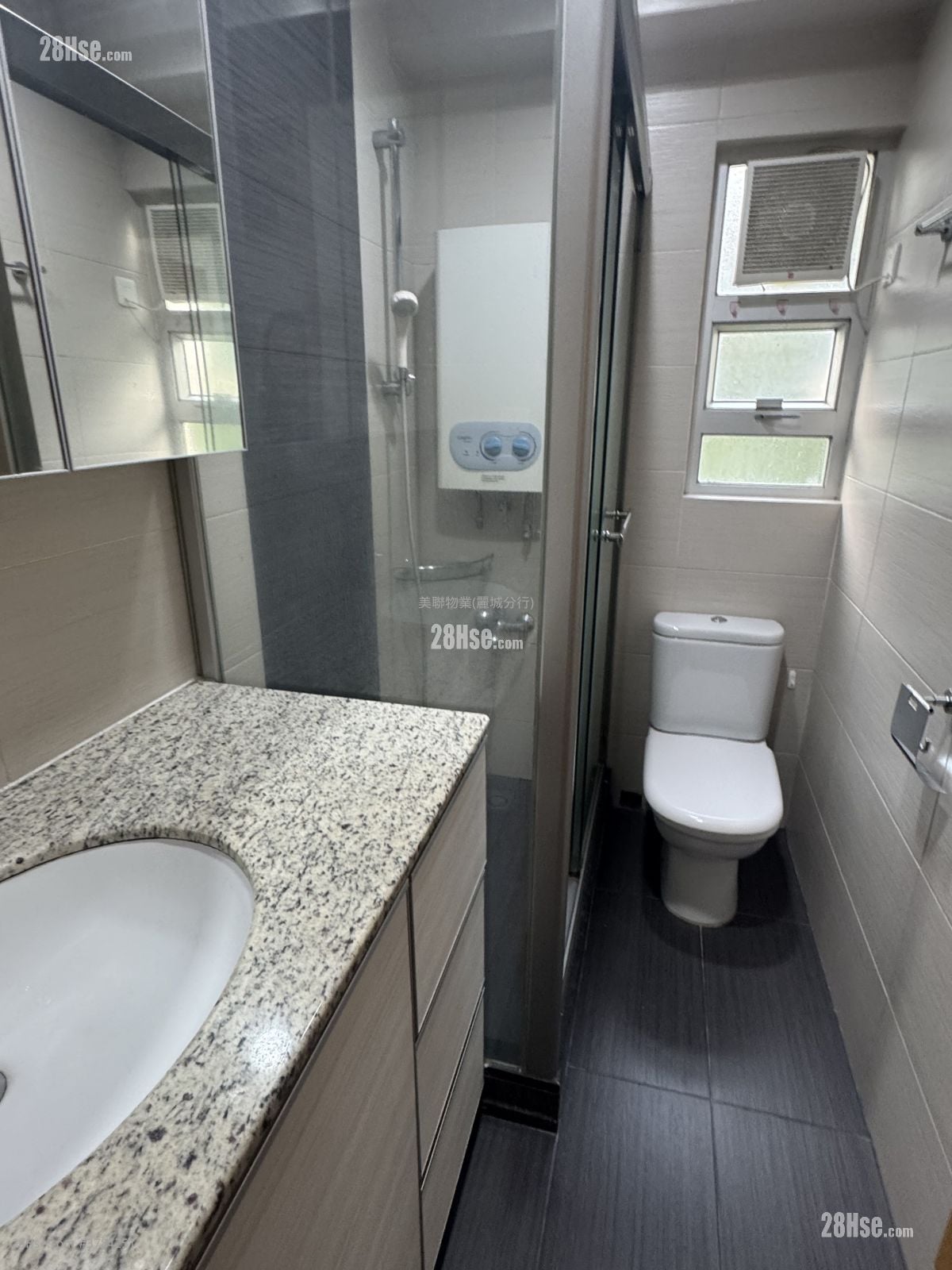 翠景台 售盘 3 房 704 平方尺