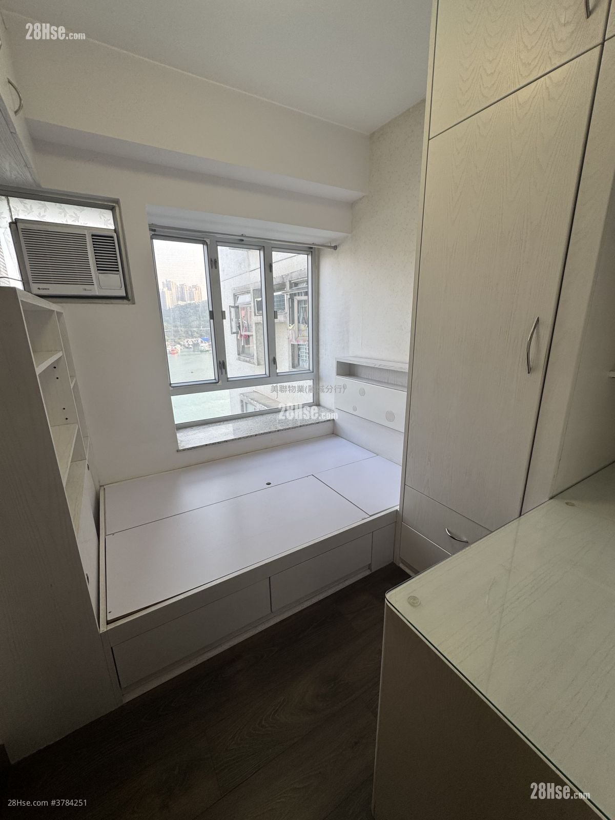 翠景台 售盘 3 房 704 平方尺