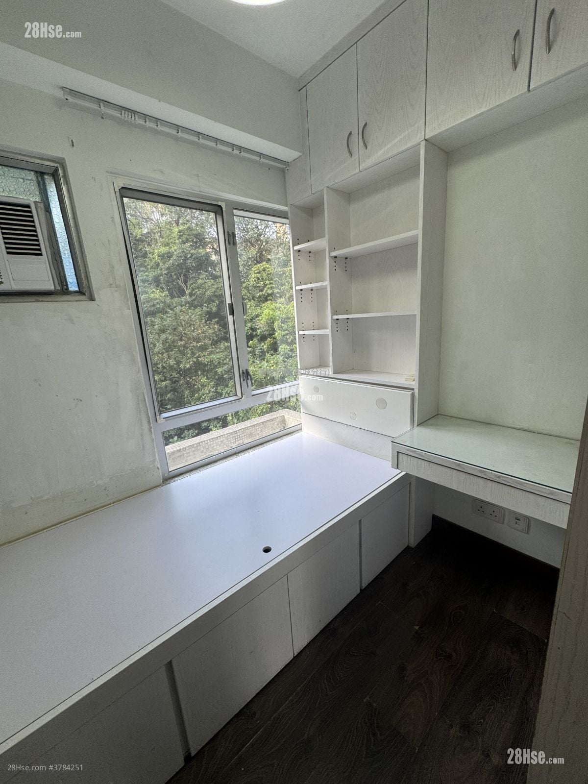 翠景台 售盘 3 房 704 平方尺