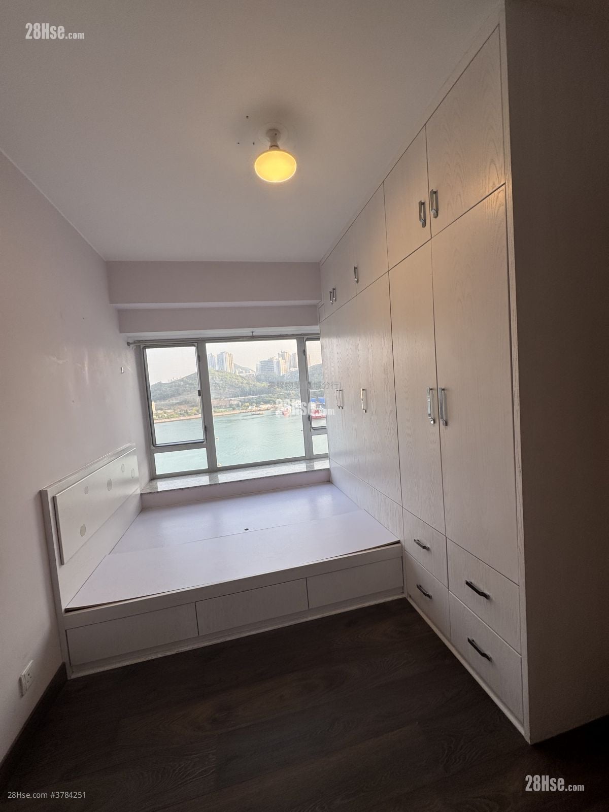 翠景台 售盘 3 房 704 平方尺