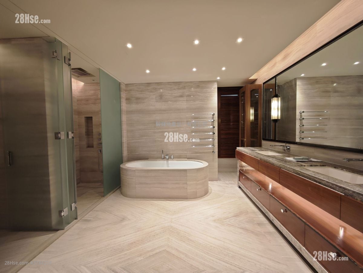 Mount Nicholson 售盘 4 房 , 4 浴室 4,596 平方尺