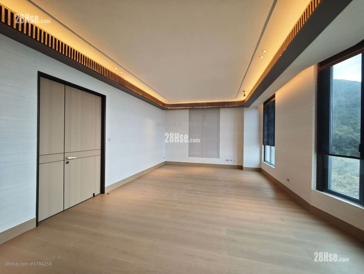 Mount Nicholson 售盘 4 房 , 4 浴室 4,596 平方尺