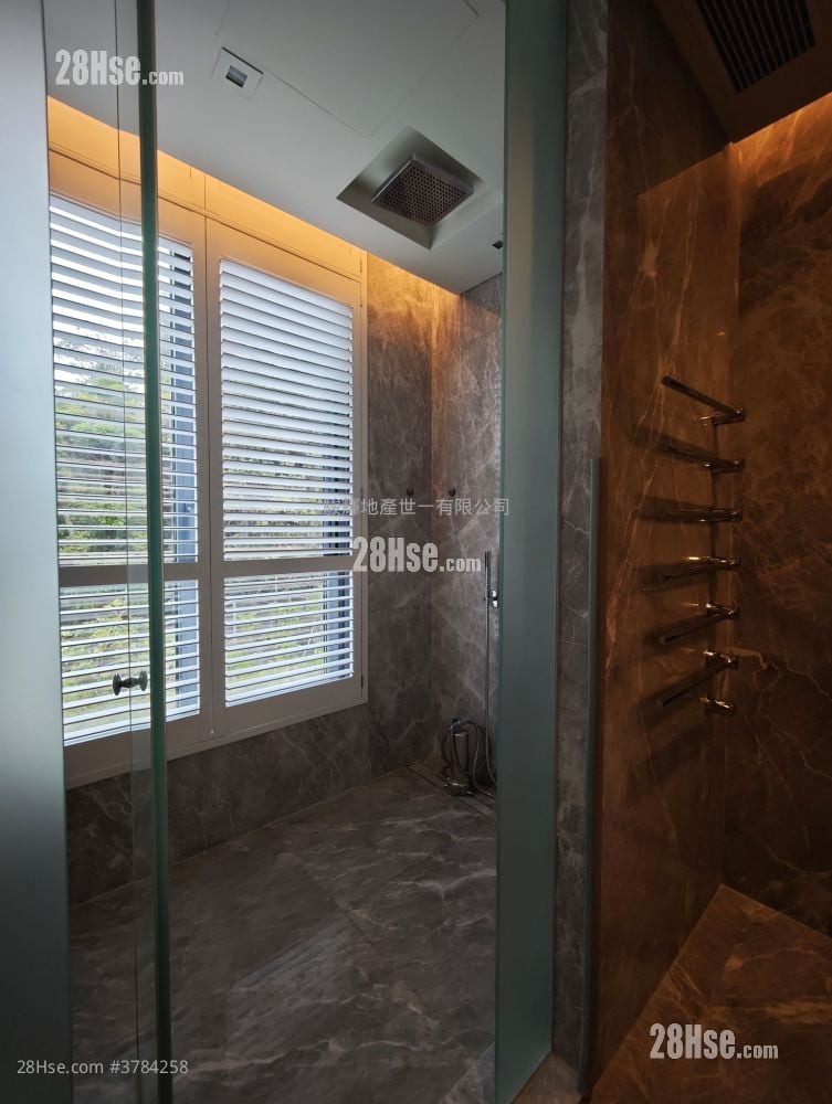 Mount Nicholson 售盘 4 房 , 4 浴室 4,596 平方尺