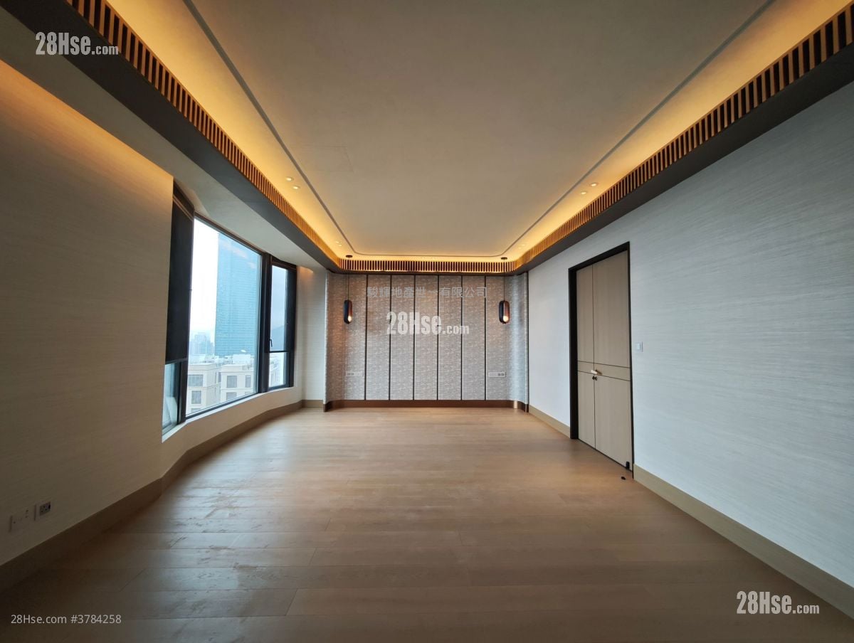 Mount Nicholson 售盘 4 房 , 4 浴室 4,596 平方尺