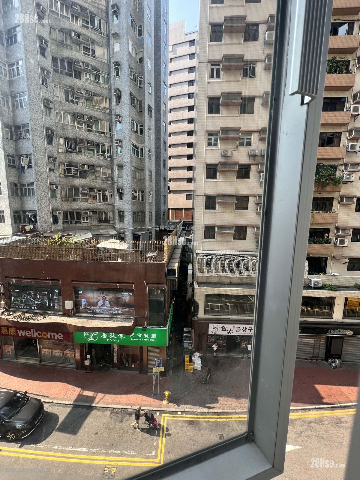 金碧阁 租盘 140 平方尺