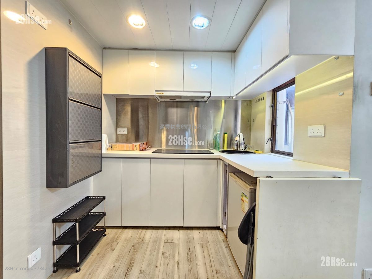 Hang Shun Mansion Rental 2 Bedrooms , 1 Bathroom 328 ft²