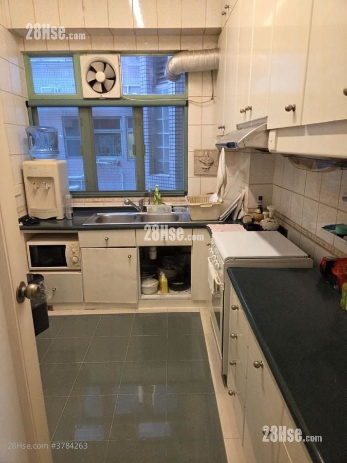 湖景花园 售盘 3 房 , 2 浴室 1,017 平方尺