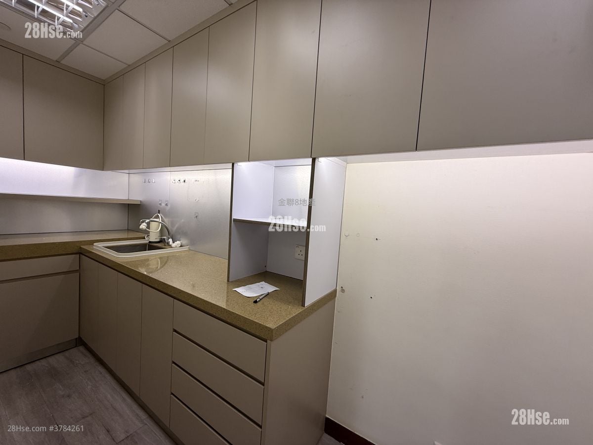 信德中心西翼 租盘