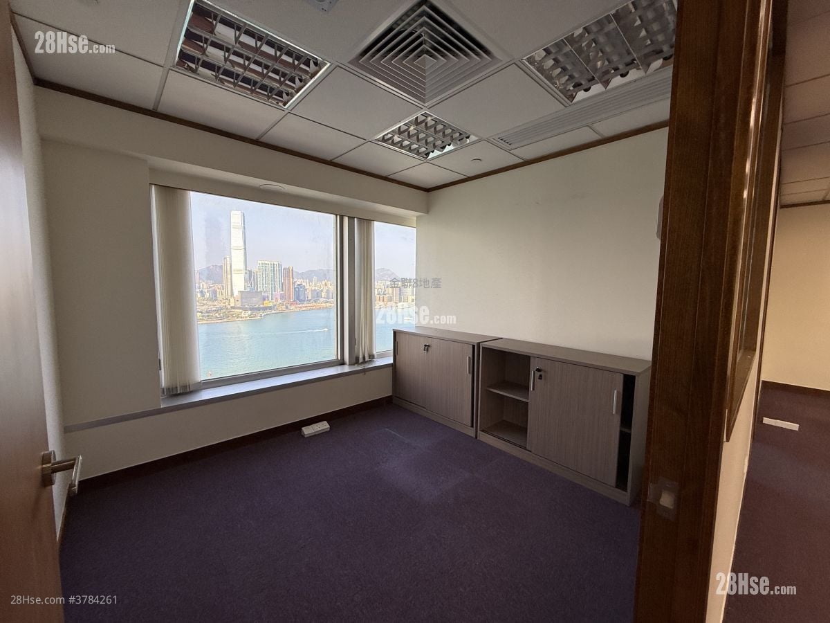 信德中心西翼 租盘