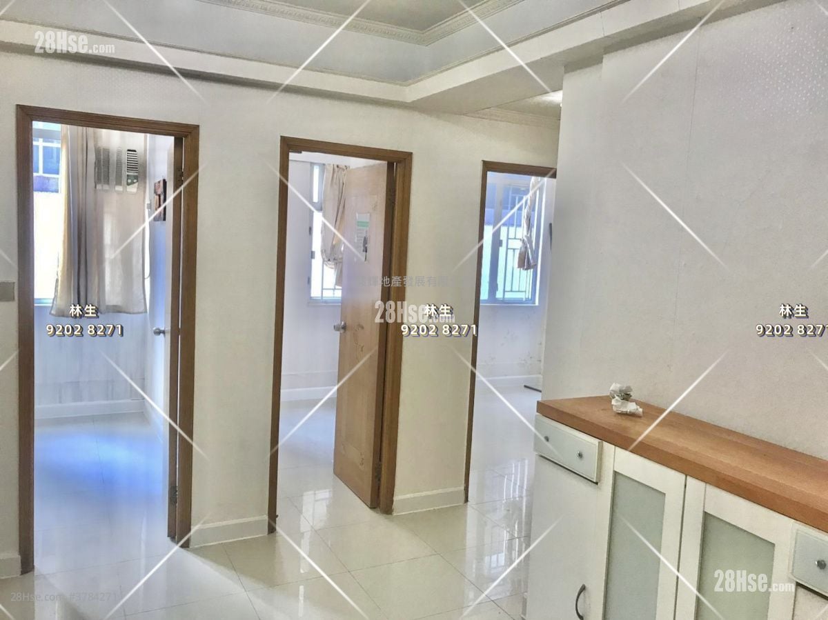 South Sea Apartments Sell 3 Bedrooms , 2 Bathrooms 504 ft²