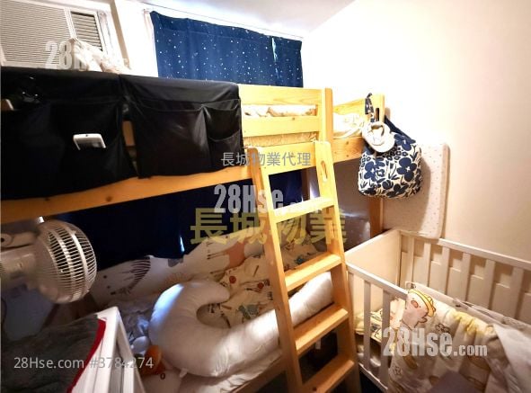 Chung Nga Court Sell 2 Bedrooms , 1 Bathroom