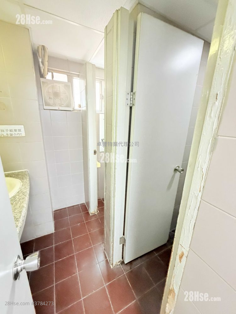 好运工业中心 租盘 开放式间隔 , 2 厕所 2,300 平方尺