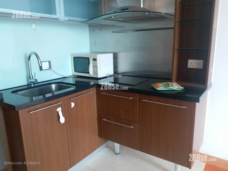 爵悦庭 售盘 2 房 , 1 浴室 526 平方尺