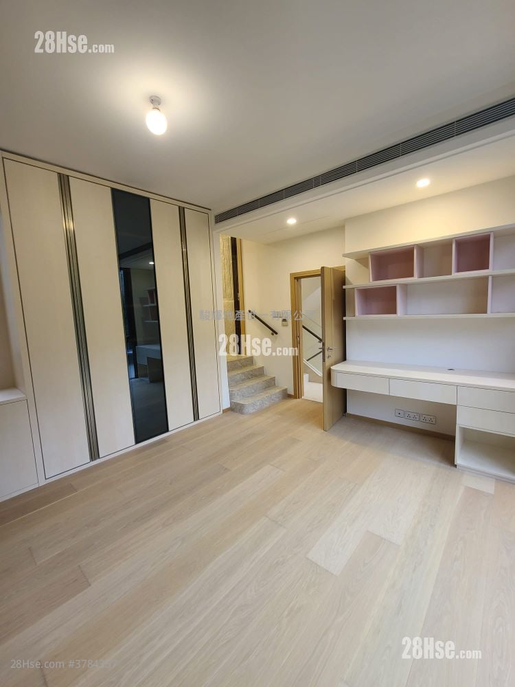 1 Shouson Hill Road East Sell 5+ Bedrooms , 5+ Bathrooms 2,657 ft²